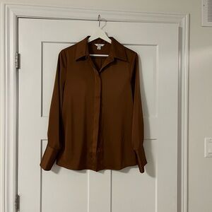 RW&CO. Warm Rust Brown Collared Blouse